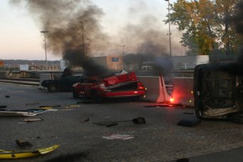 Brooklyn, NY – Rollover Accident Traps One Driver in Vehicle