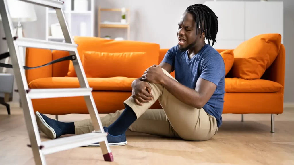 Ladder Accident Lawyer Serving Queens, NY