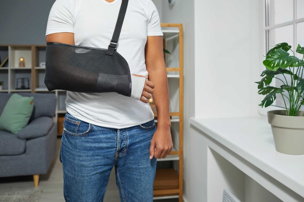 injured wrist in sling